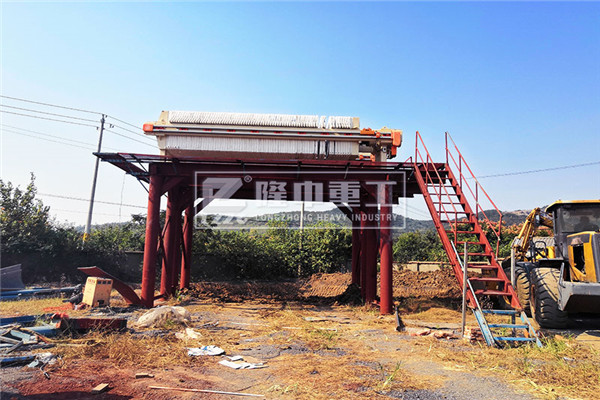 隆中重工新型板框污泥壓濾機為砂石骨料創造更高經濟效益