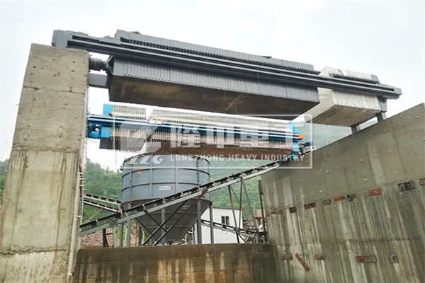 廂式壓濾機的結構組成特點 廂式壓濾設備工作流程?